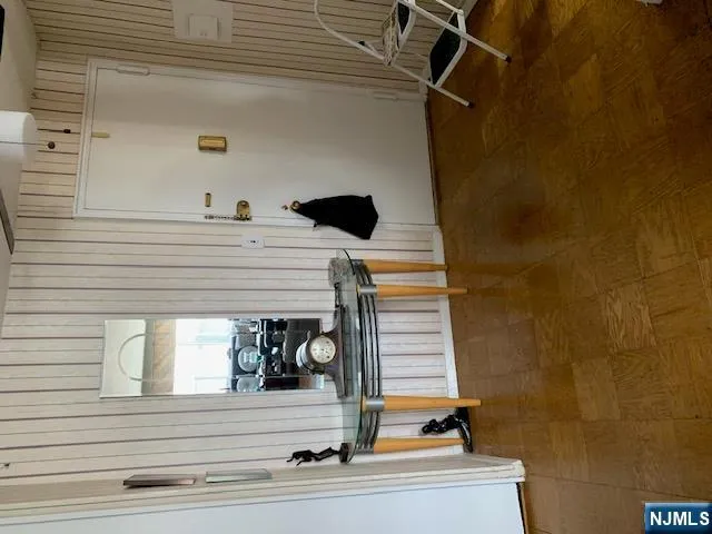 39 E 39th 7R Paterson, NJ 07514