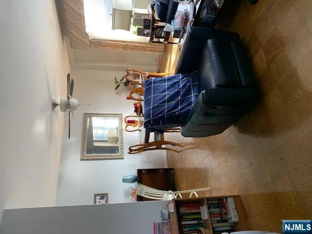 39 E 39th 7R Paterson, NJ 07514