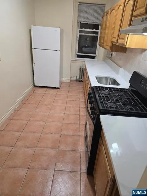 135 A4 40th Street