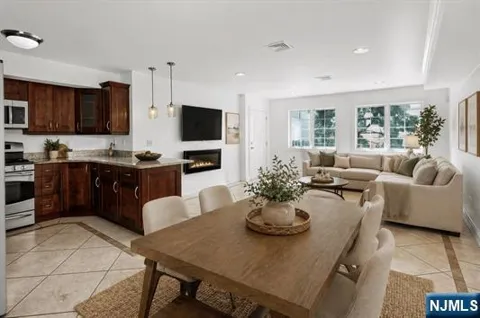 124 68th Street 102