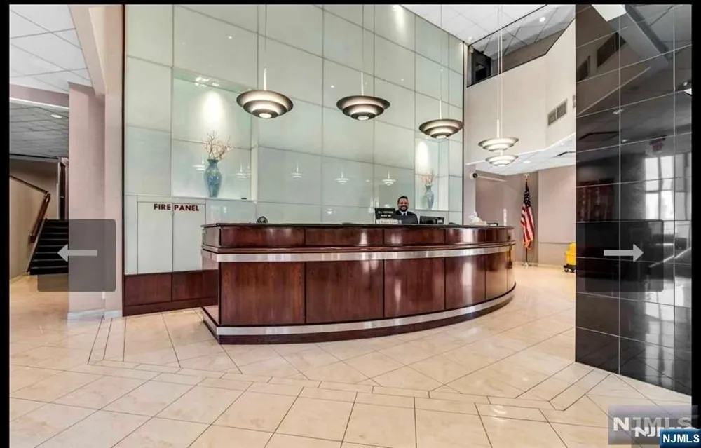 7000 Boulevard East Boulevard 49I Guttenberg, NJ 07093