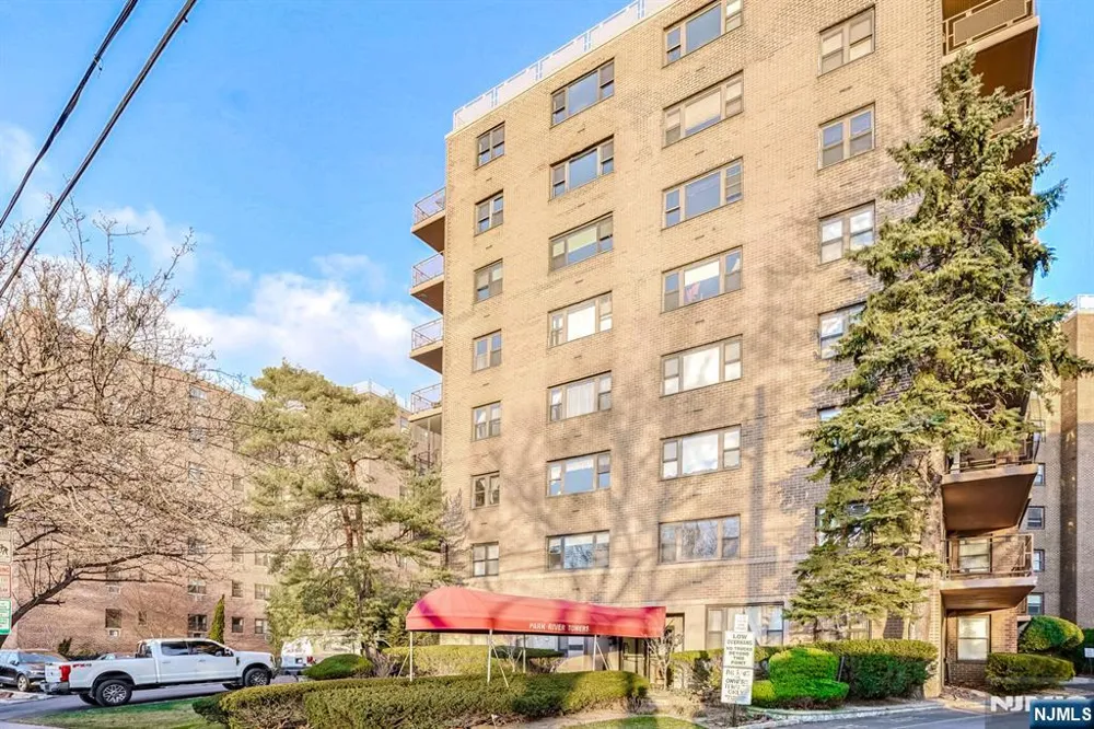 8800 JFK Blvd E 7E North Bergen, NJ 07047