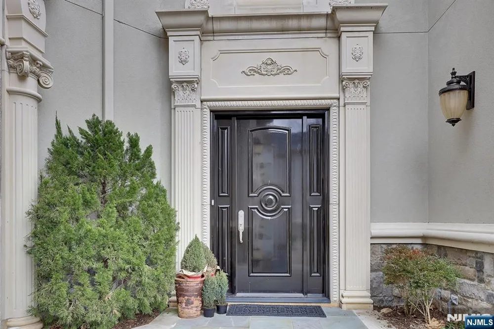 414 Bellaire Drive Demarest, NJ 07627