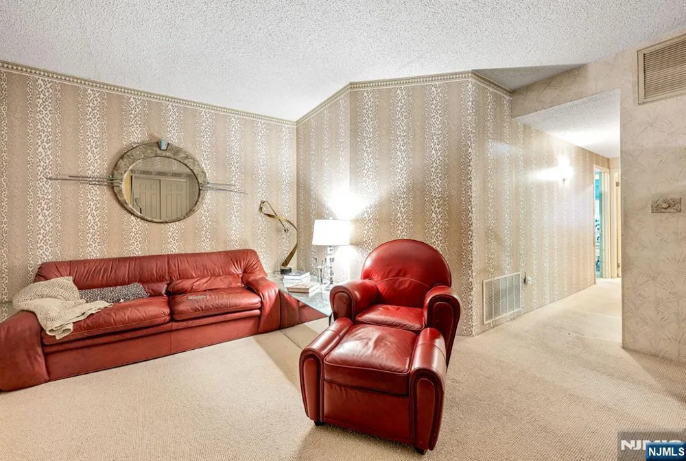 1360 Hamburg Turnpike 409 Wayne, NJ 07470