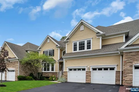 20 Witte Place 64