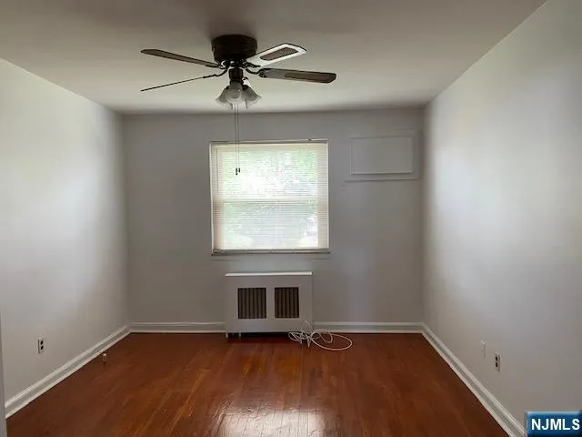50 S 1st 4 B Bergenfield, NJ 07621