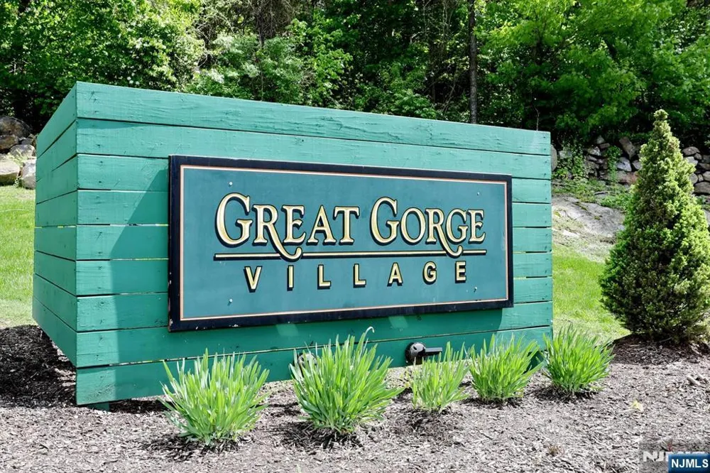1 Gray Rock Drive 11 Vernon, NJ 07462