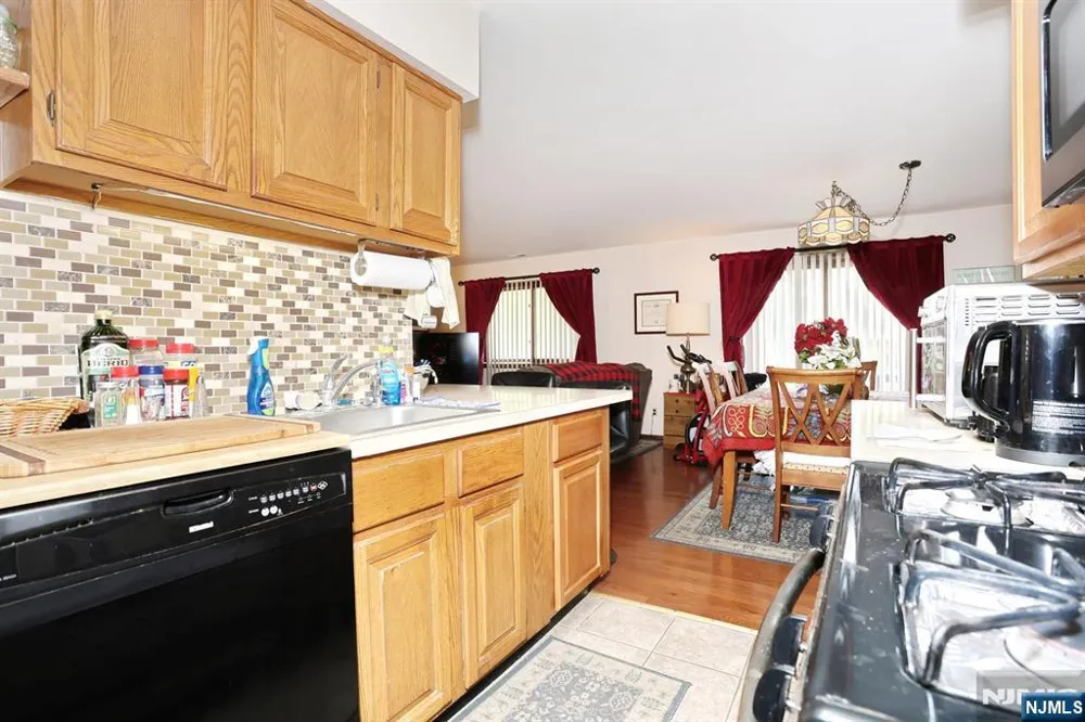 1 Gray Rock Drive 11 Vernon, NJ 07462