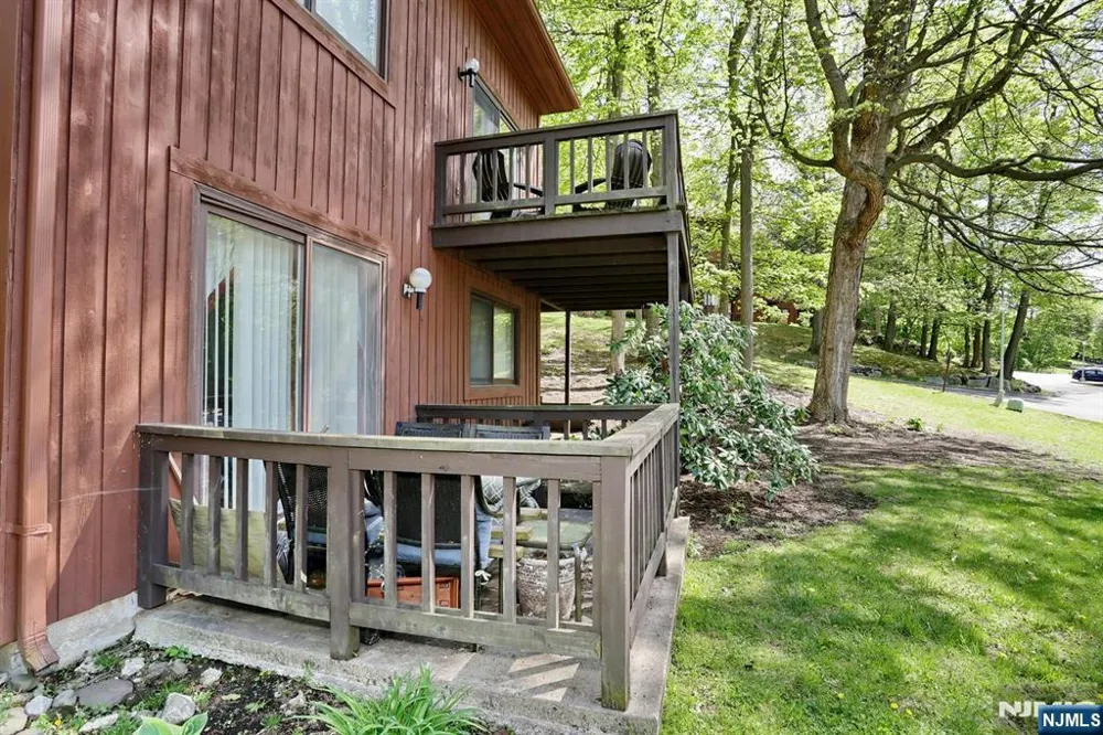 1 Gray Rock Drive 11 Vernon, NJ 07462