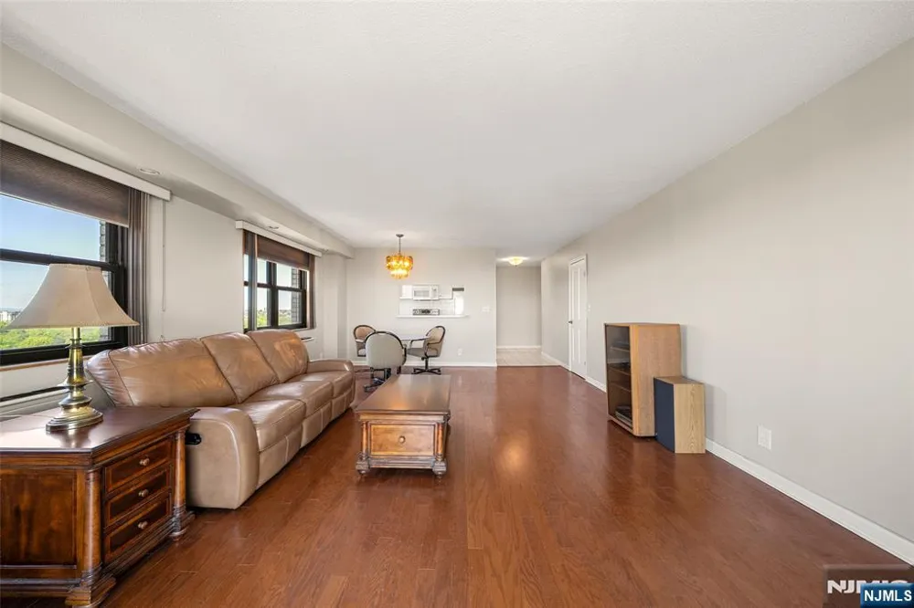 7855 Boulevard East 19L North Bergen, NJ 07047