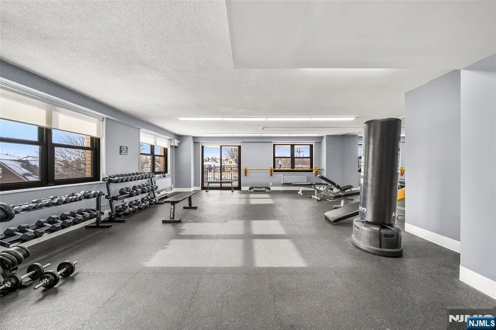 7855 Boulevard East 19L North Bergen, NJ 07047