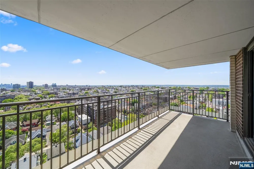 7855 Boulevard East 19L North Bergen, NJ 07047