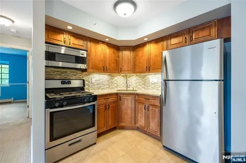1409 Faulkner Court