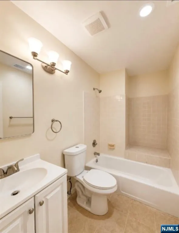 163 Marion Drive West Orange, NJ 07052