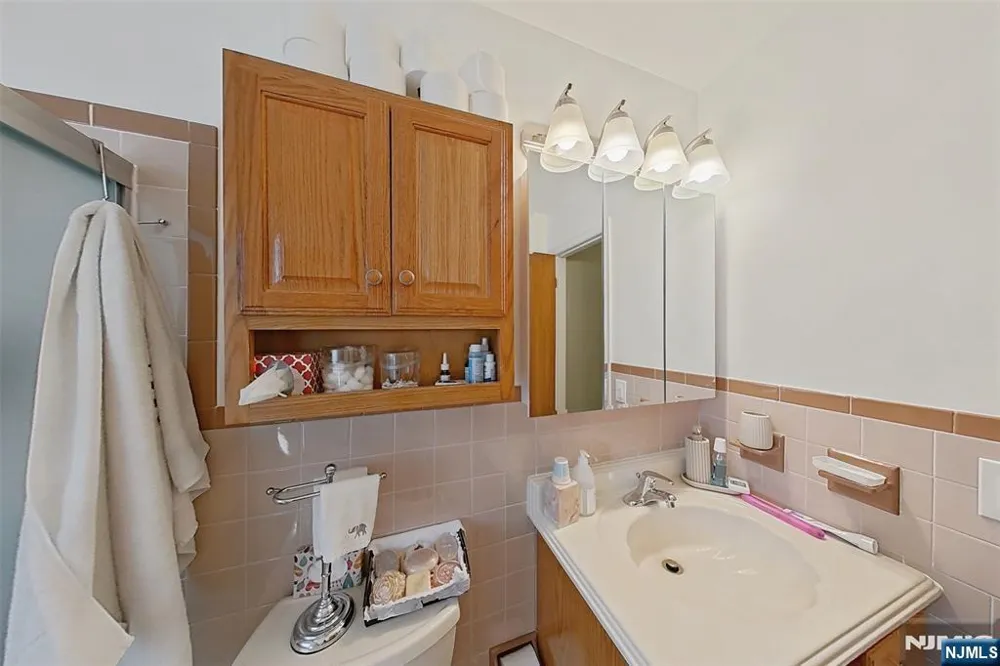 475 Elm Street 3A Kearny, NJ 07032