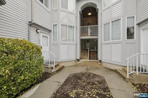 2902 Jesse Way 2902