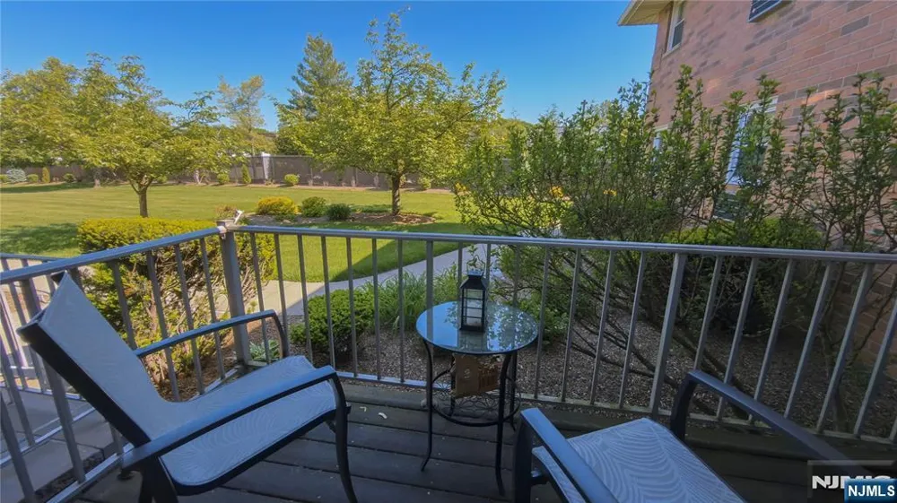 15 Cottage 3A Midland Park, NJ 07432