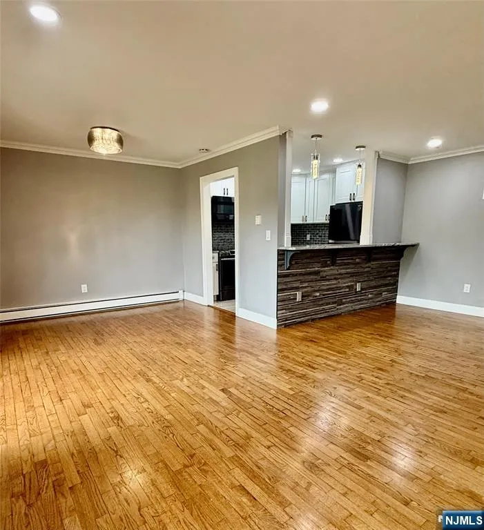 15 Cottage 3A Midland Park, NJ 07432