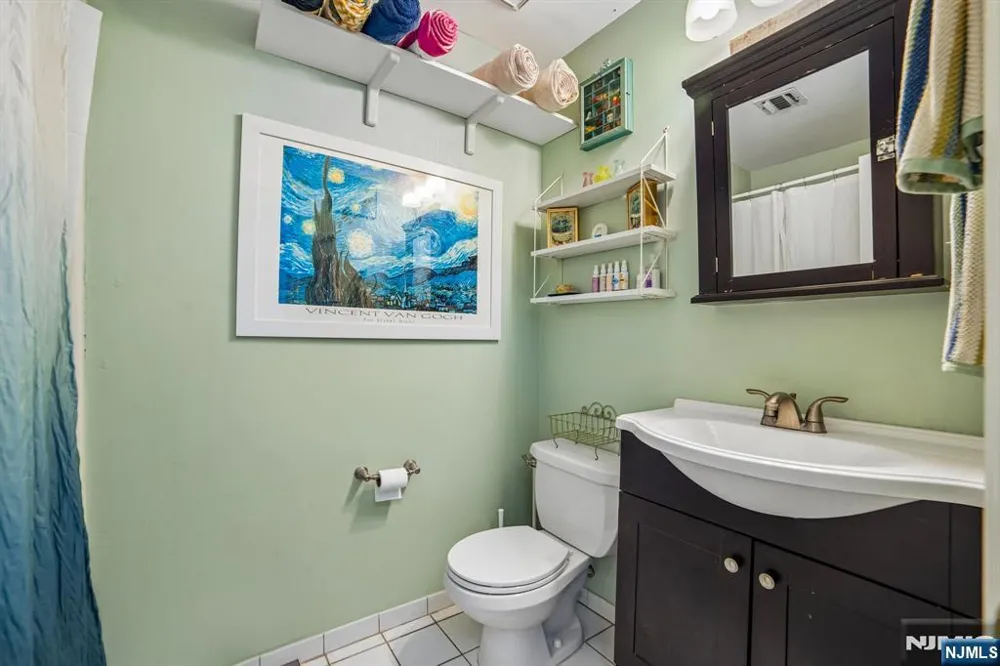 134 Boulevard 9 Passaic, NJ 07055