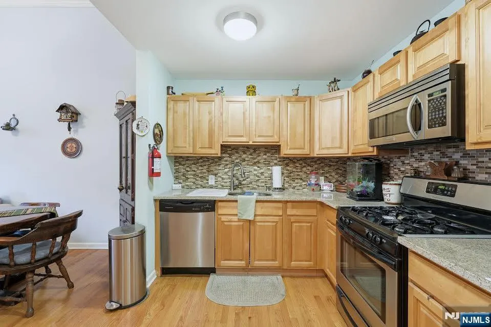 19 Market 205 Paterson, NJ 07501