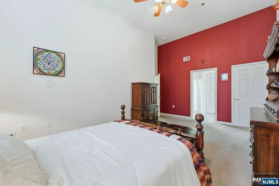 19 Market 205 Paterson, NJ 07501