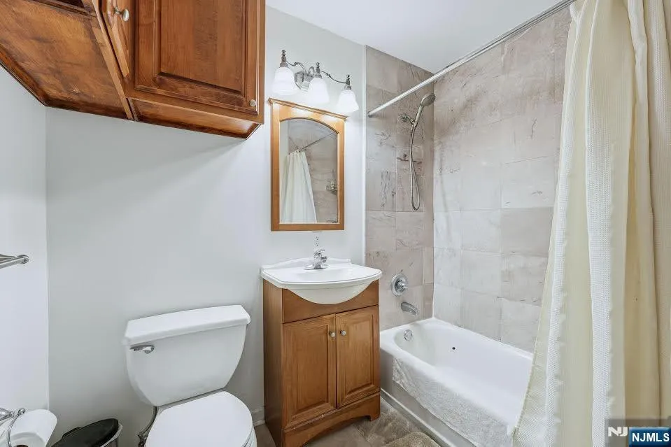 19 Market 205 Paterson, NJ 07501