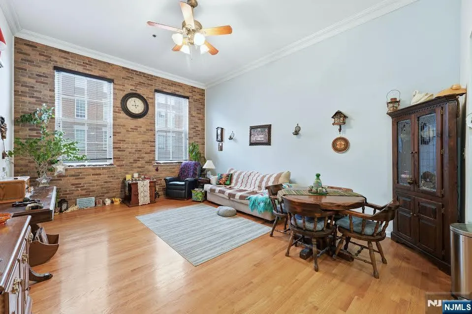 19 Market 205 Paterson, NJ 07501