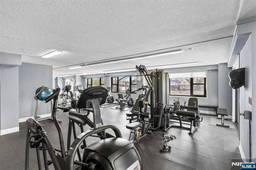 7855 Boulevard East 19G North Bergen, NJ 07047