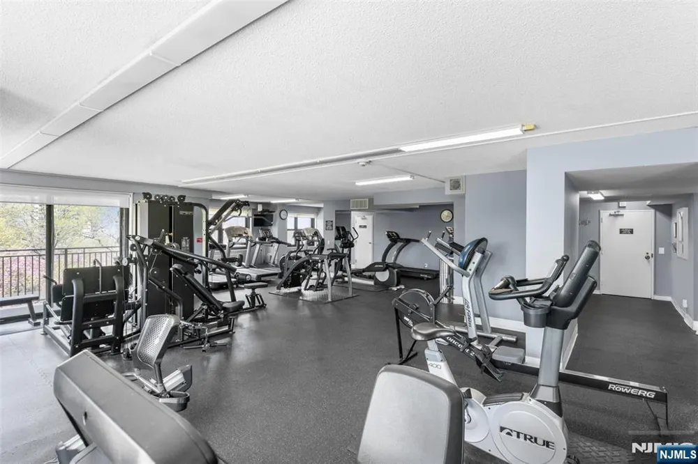 7855 Boulevard East 19G North Bergen, NJ 07047
