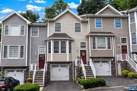 451 Springfield Avenue 111