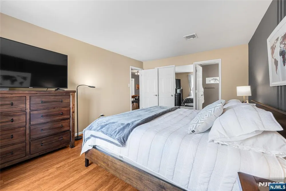 7430 Kennedy Boulevard 304 North Bergen, NJ 07047