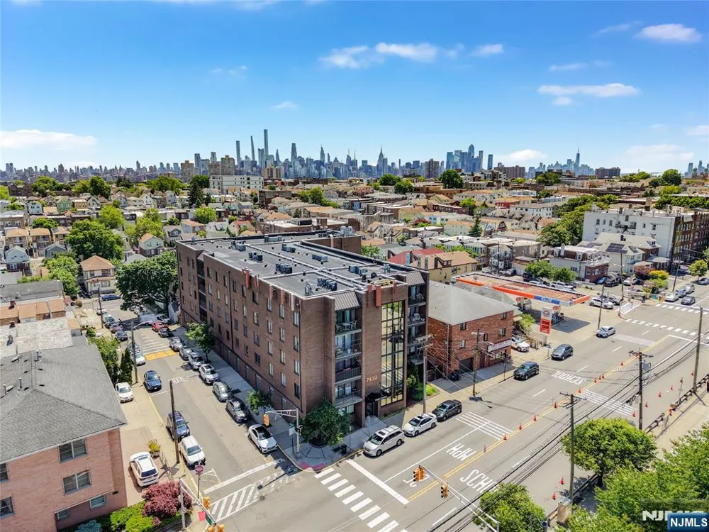 7430 Kennedy Boulevard 304 North Bergen, NJ 07047