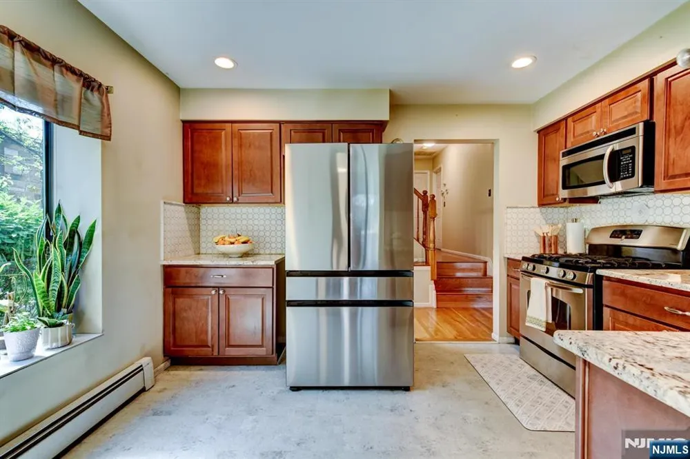 17 Independence Way Rockaway Township, NJ 07866