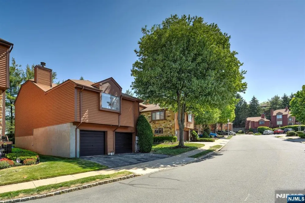 17 Independence Way Rockaway Township, NJ 07866