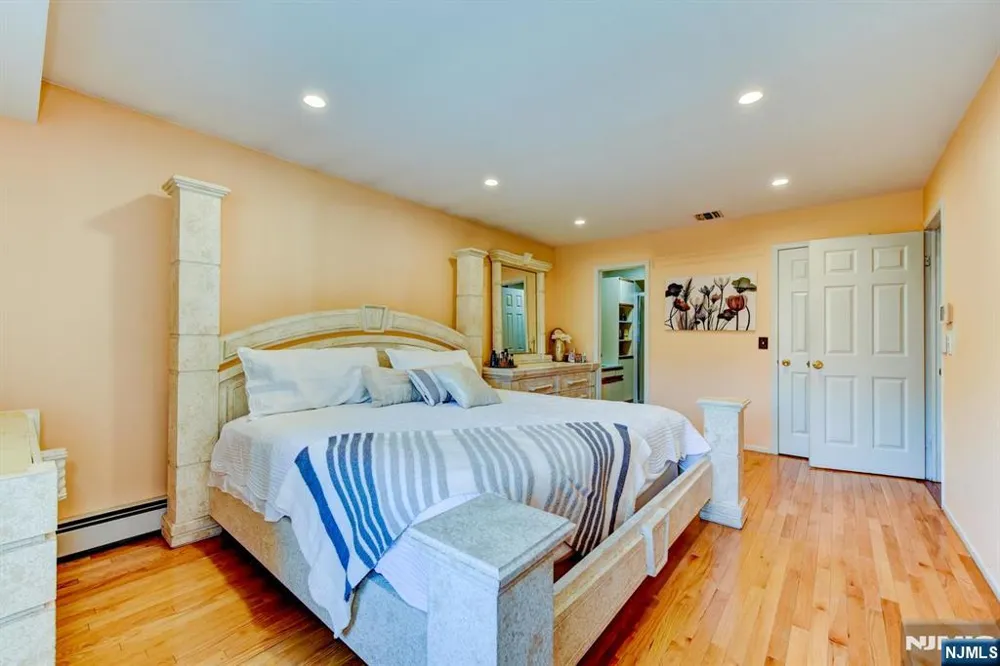 17 Independence Way Rockaway Township, NJ 07866
