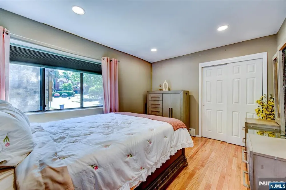 17 Independence Way Rockaway Township, NJ 07866