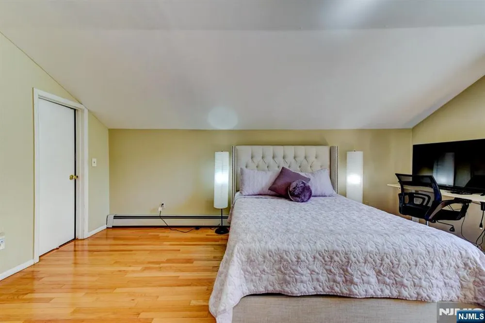 17 Independence Way Rockaway Township, NJ 07866