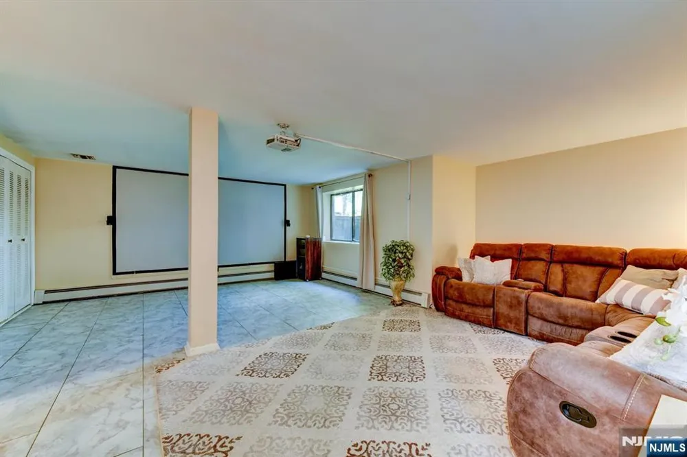 17 Independence Way Rockaway Township, NJ 07866