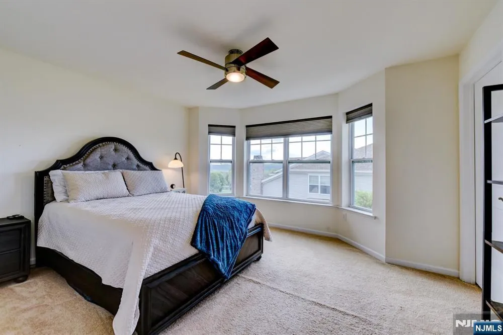 14 Lupine Lane Allamuchy, NJ 07840