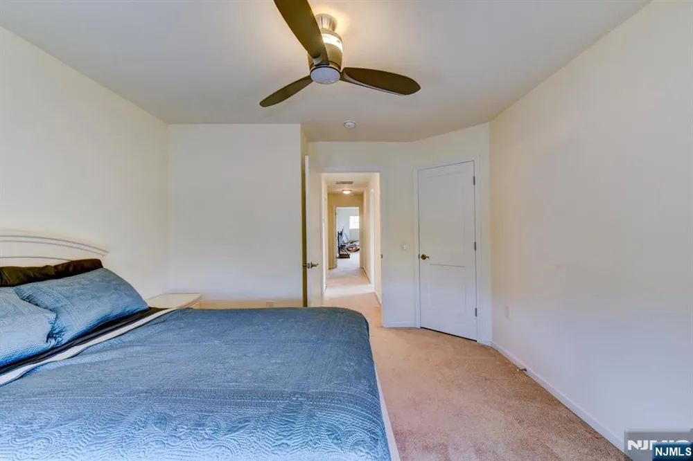 14 Lupine Lane Allamuchy, NJ 07840