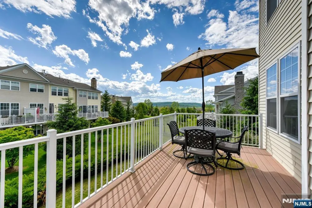 14 Lupine Lane Allamuchy, NJ 07840