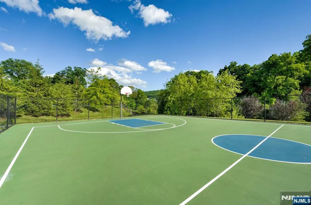 14 Lupine Lane Allamuchy, NJ 07840