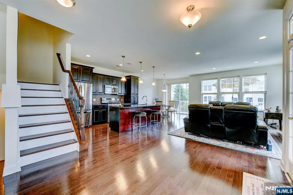14 Lupine Lane Allamuchy, NJ 07840