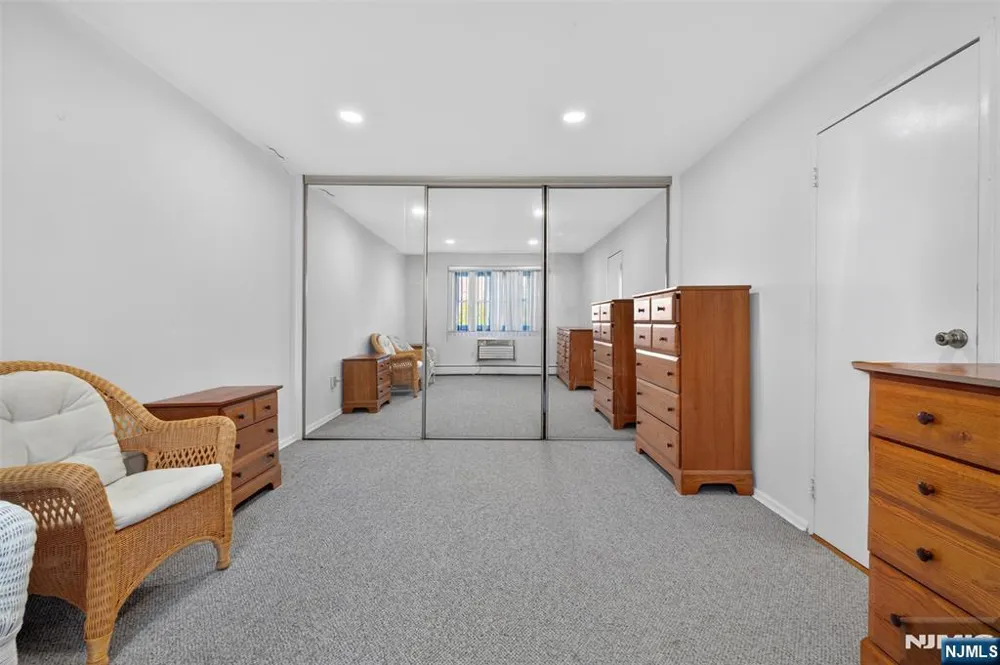34 Knox Terrace 1A Wayne, NJ 07470