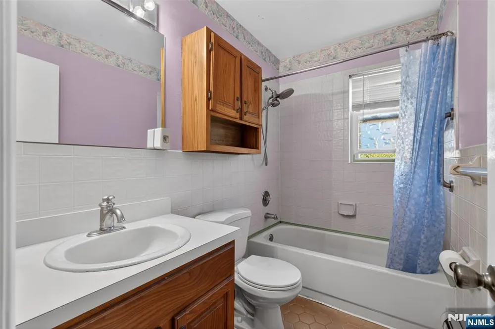 34 Knox Terrace 1A Wayne, NJ 07470