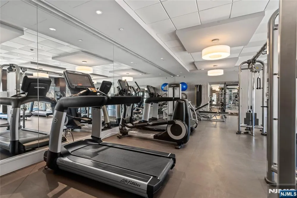 800 Ave At Port Imperial Boulevard 816 Weehawken, NJ 07086