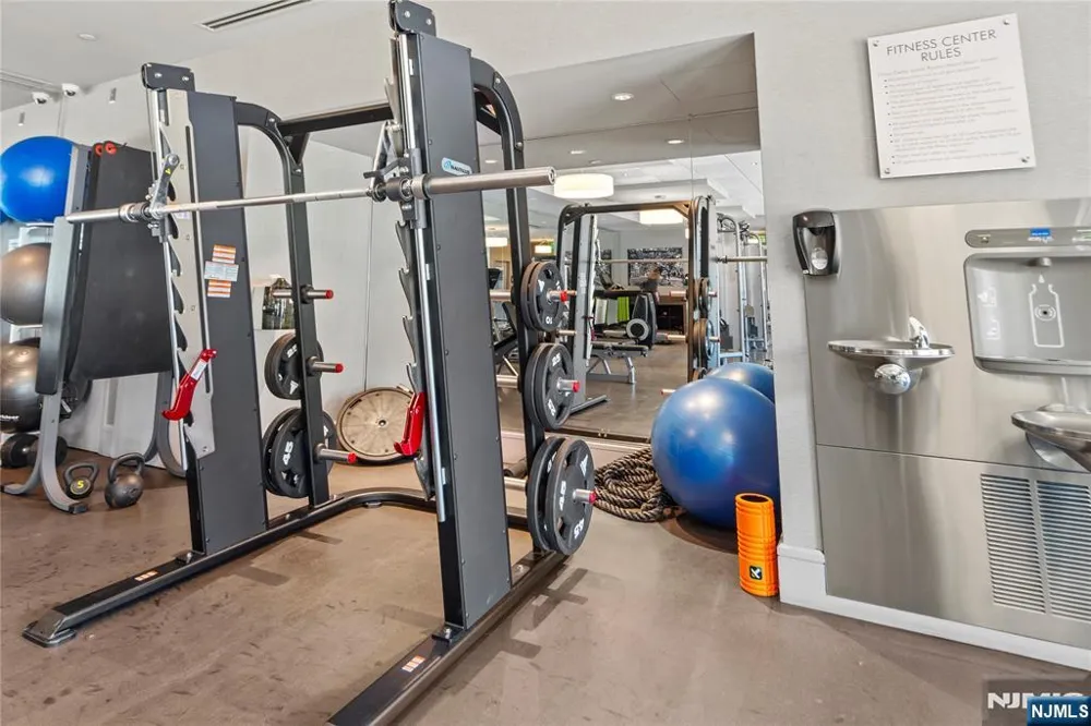 800 Ave At Port Imperial Boulevard 816 Weehawken, NJ 07086