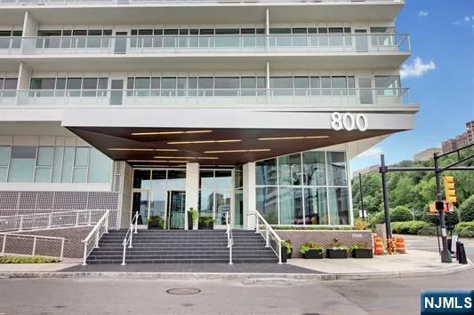 800 Ave At Port Imperial Boulevard 816 Weehawken, NJ 07086