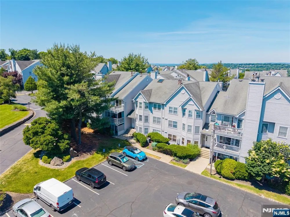 15 Boulder Run Road 148 Paterson, NJ 07501