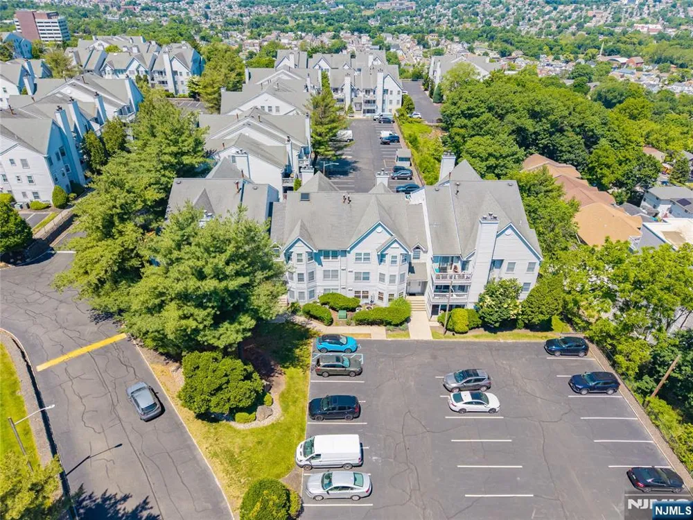 15 Boulder Run Road 148 Paterson, NJ 07501